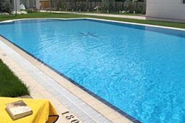 Royal Marina Gardens Apartamentos (Castelldefels)